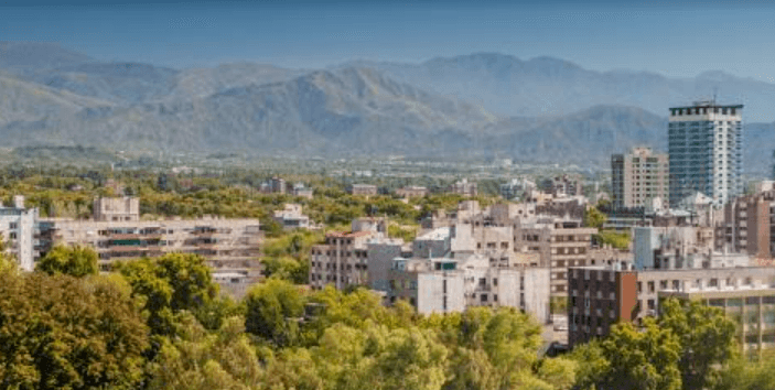 Mendoza — bodegas y vistas