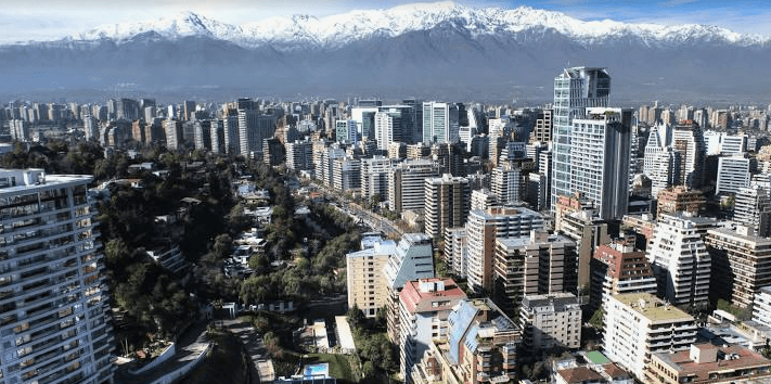 Santiago — metro, parques y cultura
