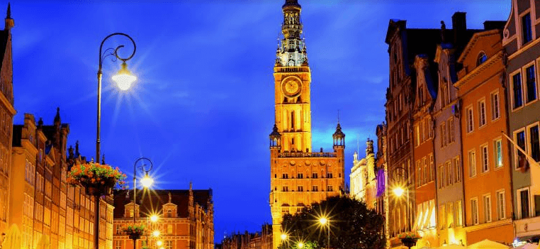 Polska — miasta, rzeki i światło